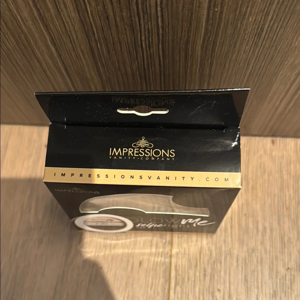 Impressions Glow Me selfie light